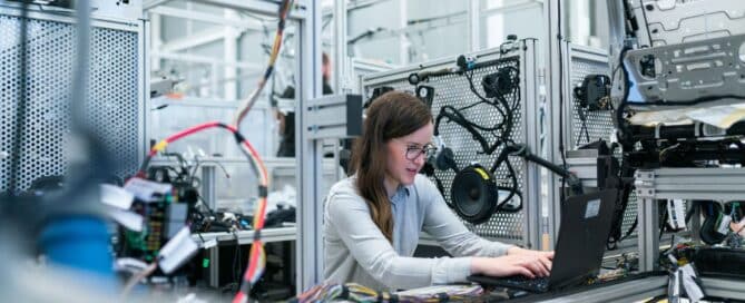 Siemens and Intel Certify EDA Tools for Advanced Chip Design